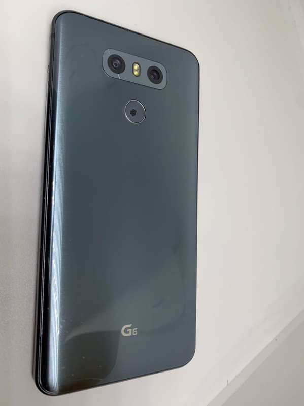LG G6 32GB Single Sim - Platinum