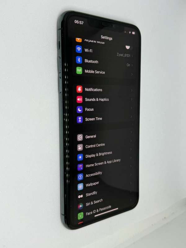 Apple iphone 11 PRO MAX pre-owned  | 256GB | GOOD Condition