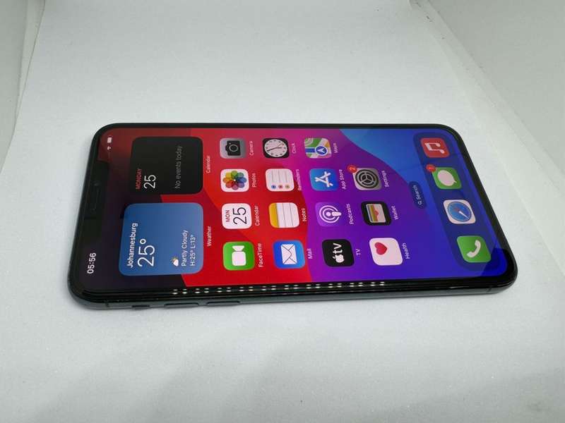 Apple iphone 11 PRO MAX pre-owned  | 256GB | GOOD Condition