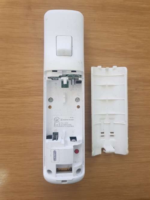 Broken Wii Controller for Parts