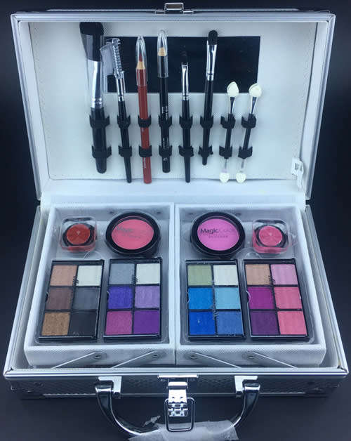 Magic Color Makeup Kit - Compact
