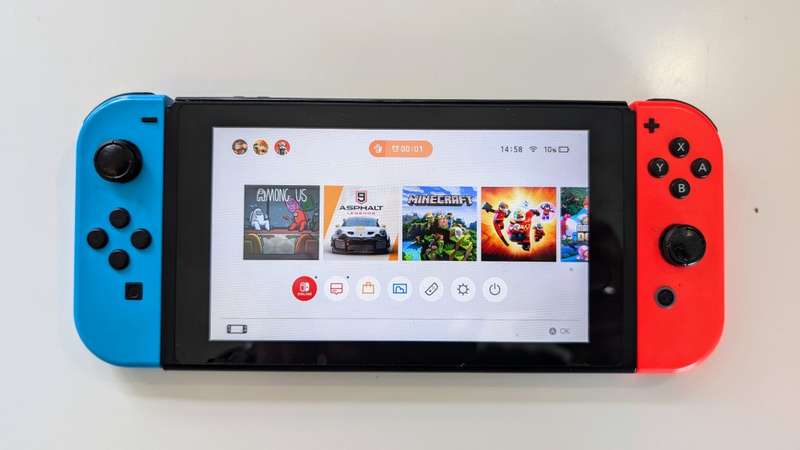 Nintendo Switch v1 & Accessories