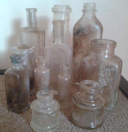 VINTAGE BOTTLES 2