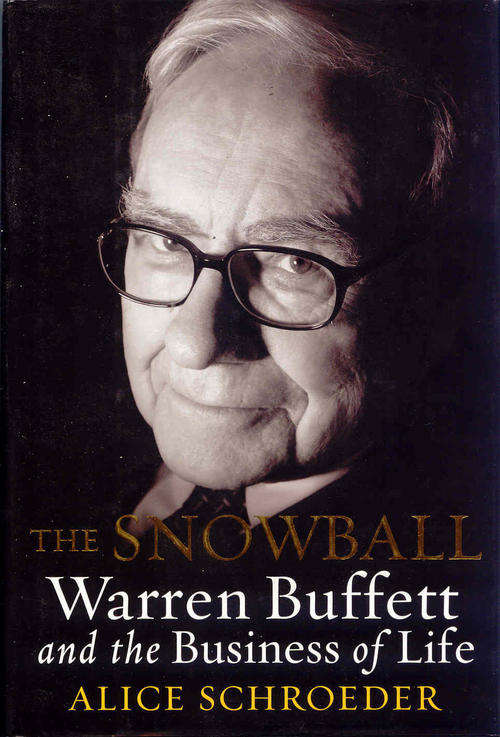 The Snowball - Warren Buffet And The Business Of Life ( Hard Cover )