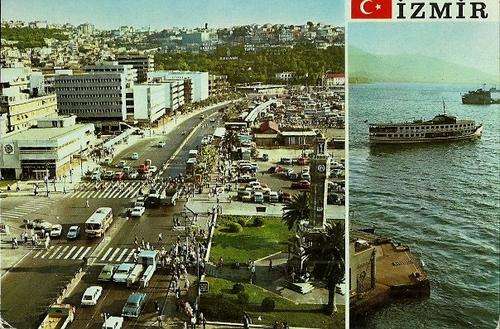 Konak ve bir gorunus, Izmir - Turkey Postcard