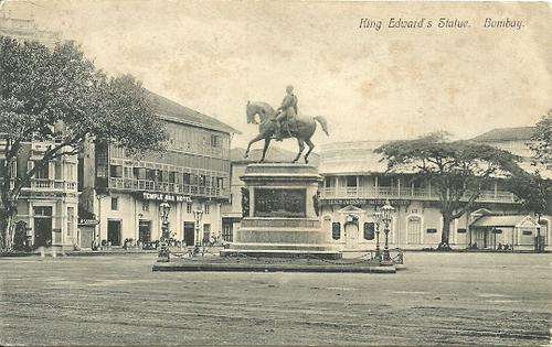 King Edward`s Statue, Bombay - India Vintage Postacard