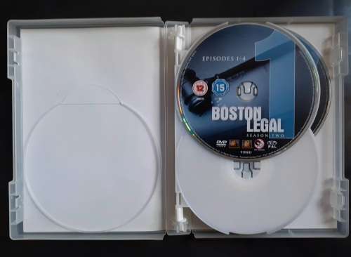 Boston Legal - Season 2 (7 DVD Set)