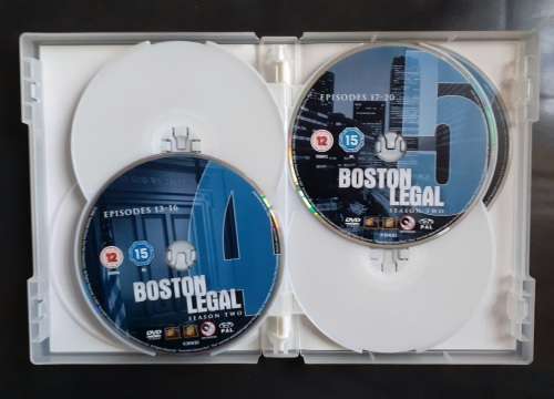 Boston Legal - Season 2 (7 DVD Set)