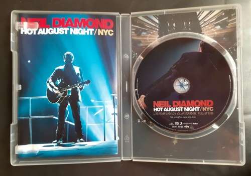 Neil Diamond - Hot August Night / NYC (Live From Madison Square Garden August 2008) (DVD)