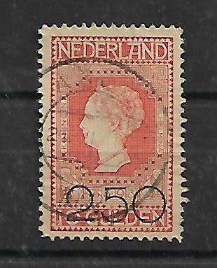Netherlands 1920 2.50 on 10G Stamp Fine Used