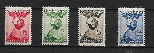 Netherlands 1935 Child Welfare Full Set of 4 Stamps MH