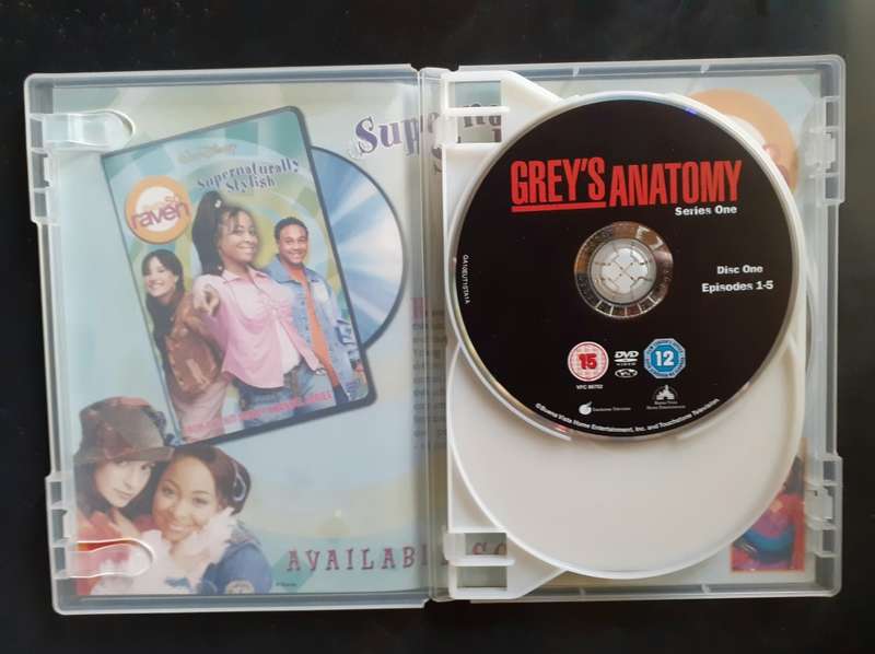Grey`s Anatomy - The Complete First Series (3 DVD Set)