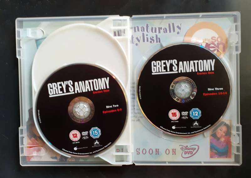 Grey`s Anatomy - The Complete First Series (3 DVD Set)