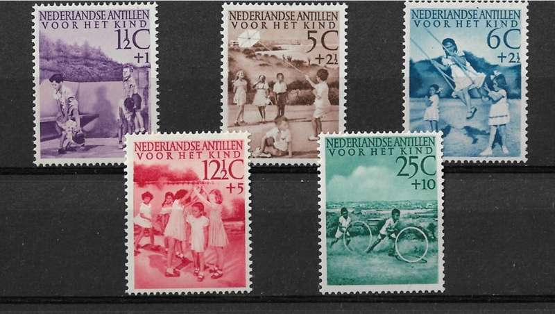 Curacao - 1951 Full Set of 5 Stamps MH