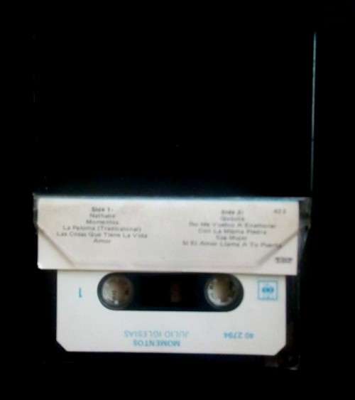 Julio Iglesias - Momentos Cassette Tape
