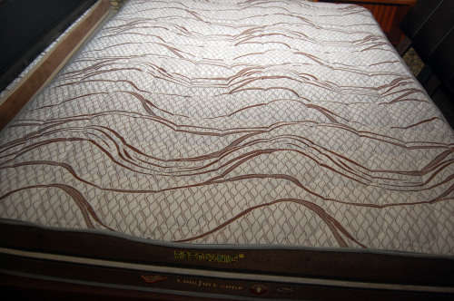 A beautiful Queen Sized Restonic Bed is available for sale (with leather base) * REDUCED TO GO*
