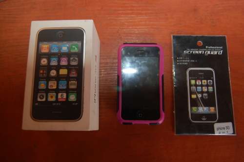 iPhone 3GS 16GB (White) (Local stock) * REDUCED TO GO *