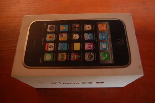 iPhone 3GS 16GB (White) (Local stock) * REDUCED TO GO *