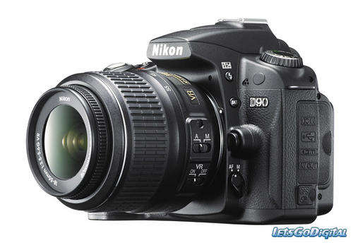 NIKON D90 PROFESSIONAL DSLR CAMERA + 18 - 55 Nikon Kit lens