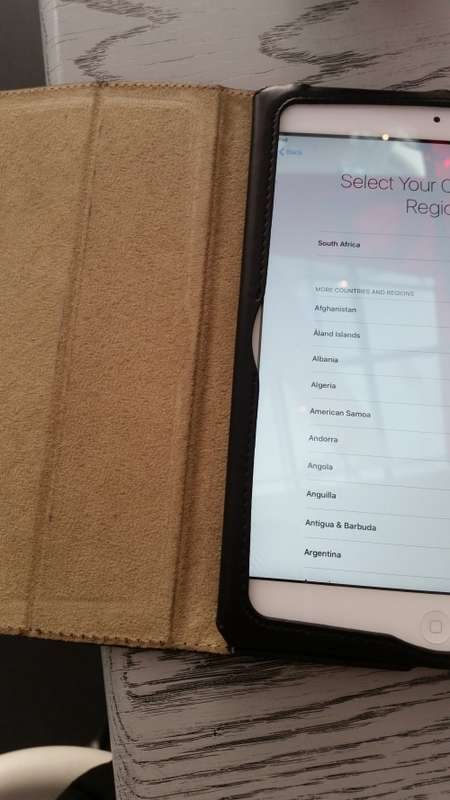 Apple iPad Mini 16GB WIFI only Silver (Mint condition,like new -  Free Shipping)