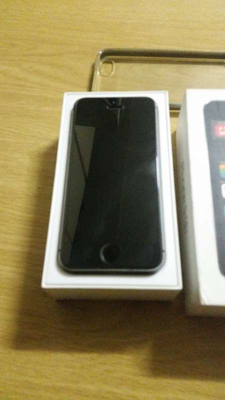 Apple iPhone 5s 16gb Space Grey (Very good cond., free shipping)