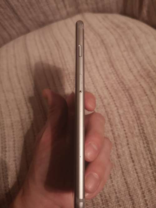 Apple iPhone 6S Plus 64 GB Space Grey (Very Good condition) + Leather Case (R1099)