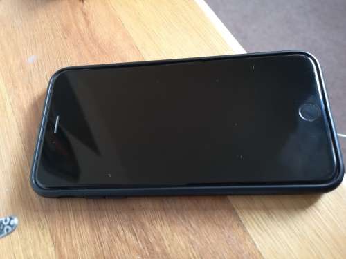 Apple iPhone 6S Plus 64 GB Space Grey (Very Good condition) + Leather Case (R1099)