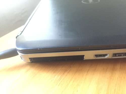 Dell Latitude E5430 Core i5 2.7Ghz (Good condition with battery / charger)