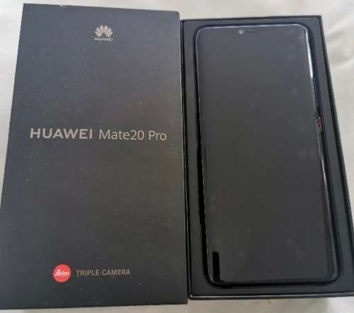 Huawei Mate 20 Pro Twilight 128 GB (Excellent condition with box and charger)