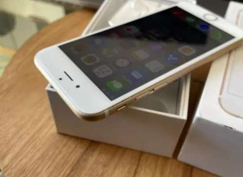 Apple iPhone 6S 64gb Gold 98% battery health (Like new with box and charging cable)