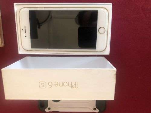 Apple iPhone 6S 64gb Gold 98% battery health (Like new with box and charging cable)