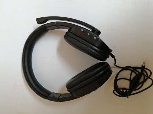 Gaming headset wired with mike