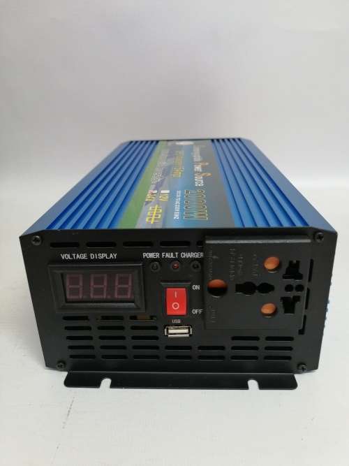 2000W Inverter with charger 24V