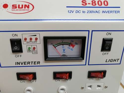 12V Inverter 800Watt with light