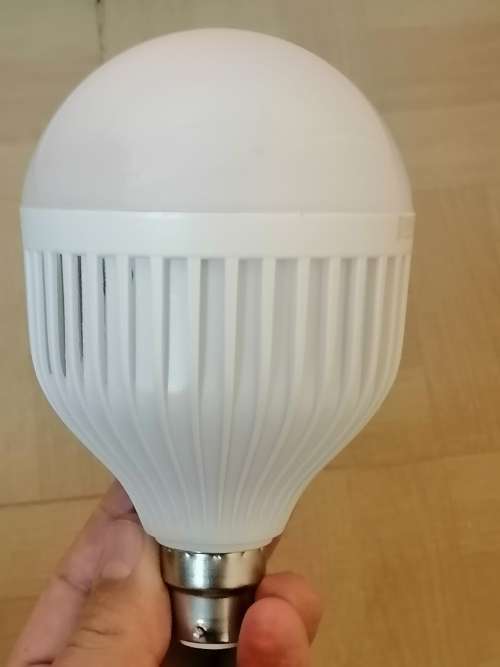 Have light during loadshedding- LED Emergency Light (bayonet base) 15W Have light during loadsheding