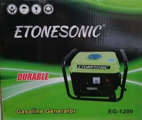 Petrol Generator 750W(2 stroke) - Run small appliances( TV, Fridge and light)