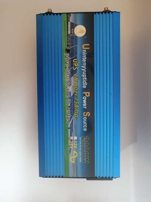 2000W Pure Sine Wave Inverter with charging