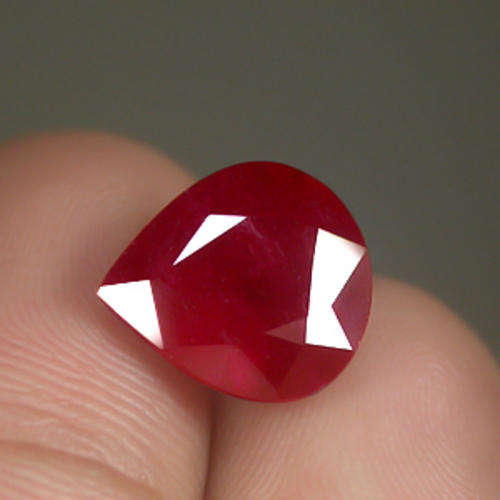 7.31ct PEAR CUT RED RUBY