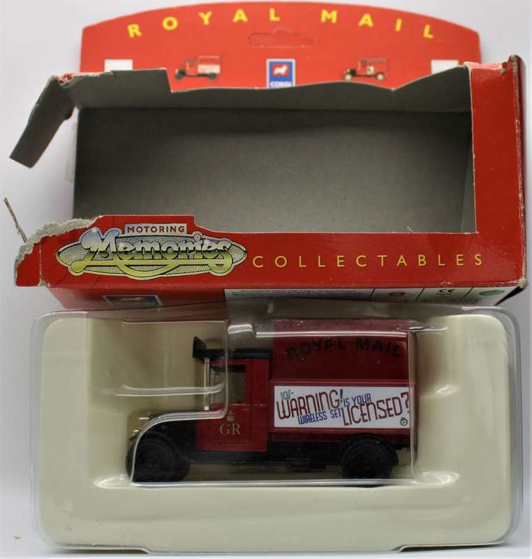Corgi - 10x Royal Mail vehicles - Some duplicates - Mint