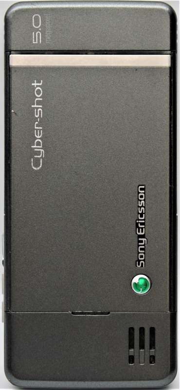Sony Ericsson C902 - 007 James Bond Daniel Craig Quantum Of Solace Cellphone - Collectable Edition.