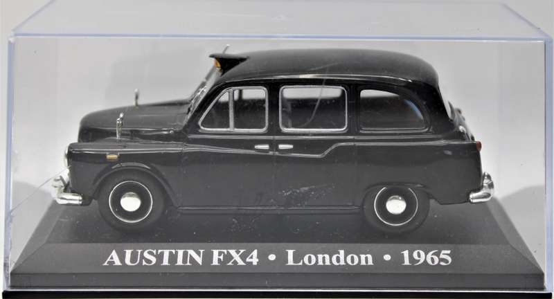 Altaya Austin FX4 London Taxi 1965 & Atlas Editions Aston Martin DB5