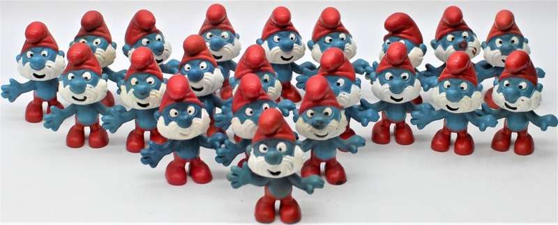 Smurfs - 20001 - 21x Papa Smurfs Including RARE "1965 Blue PVC "Primal Papa Smurf" - Unpainted Tail!