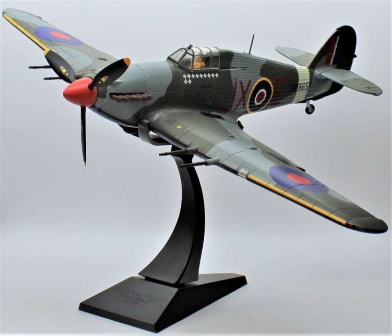 Corgi - Limited Edition 1:32 Hawker Hurricane "Night Reaper" - Battle of Britain Memorial Flight
