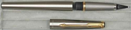 Collectable - Parker 50 "Falcon" Fountain Pen in Box - 1978-1982