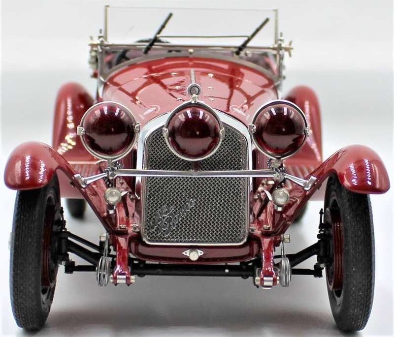 VERY NICE!! - 1:18 CMC 20th Anniversary - Alpha Romeo 6C 1750 - 1930 Gran Sport Model - Boxed