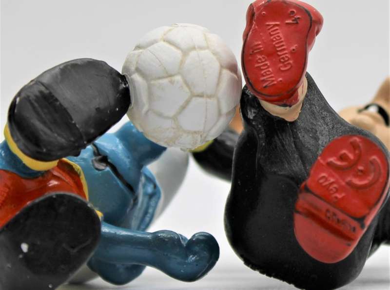 20416 & 20418 - "New" Soccer Smurf & Chasing Gargamel - Hand-Painted Original