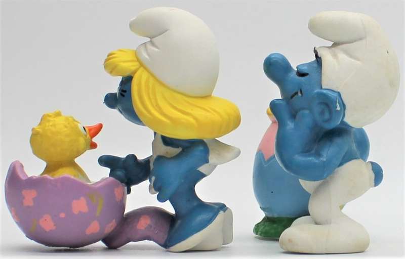 20489 & 20490 - Smurfette with Chick & Smurf with Easter Egg - Hand-Painted Originals