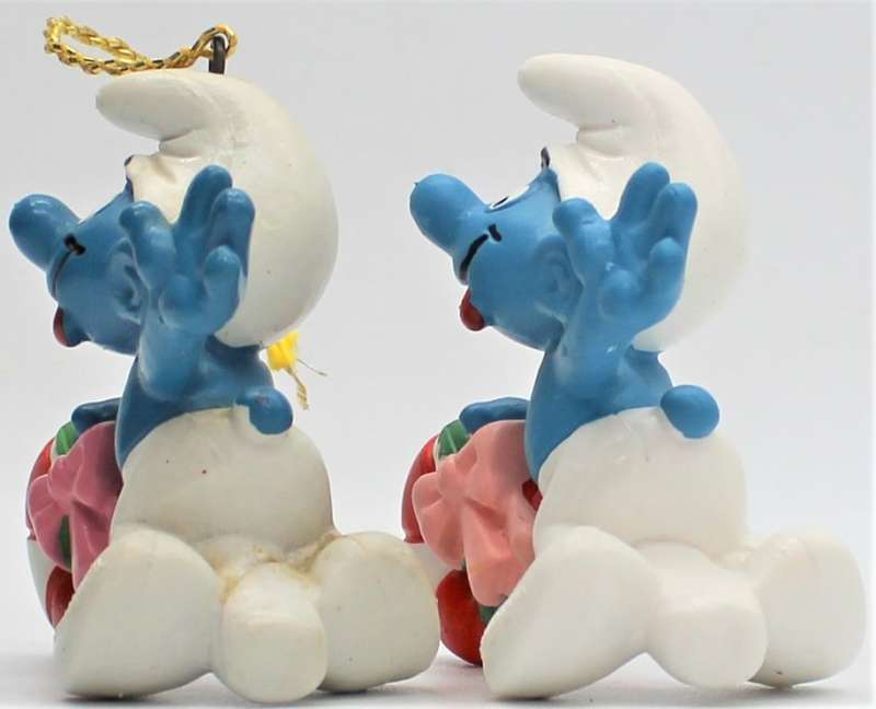 15907 - 2x Different Candy Cane Smurfs - High Value!!! - Hand-Painted Originals