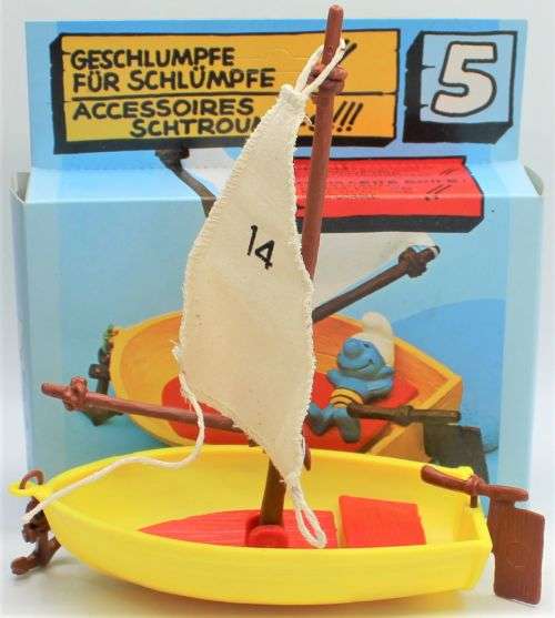 40070 - Smurf Playset No.5 - Sail Boat - Mint in Box