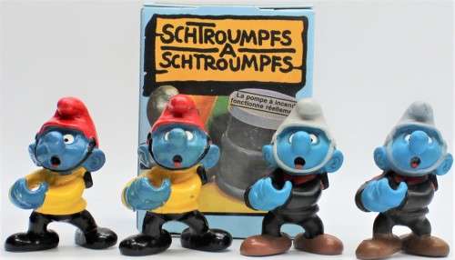 40216 - 5x Fireman SuperSmurfs - One boxed - Hand-Painted Originals